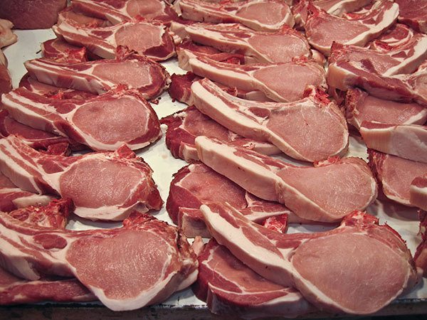 Промышленная переработка свинины выросла за 10 месяцев 2020 г.